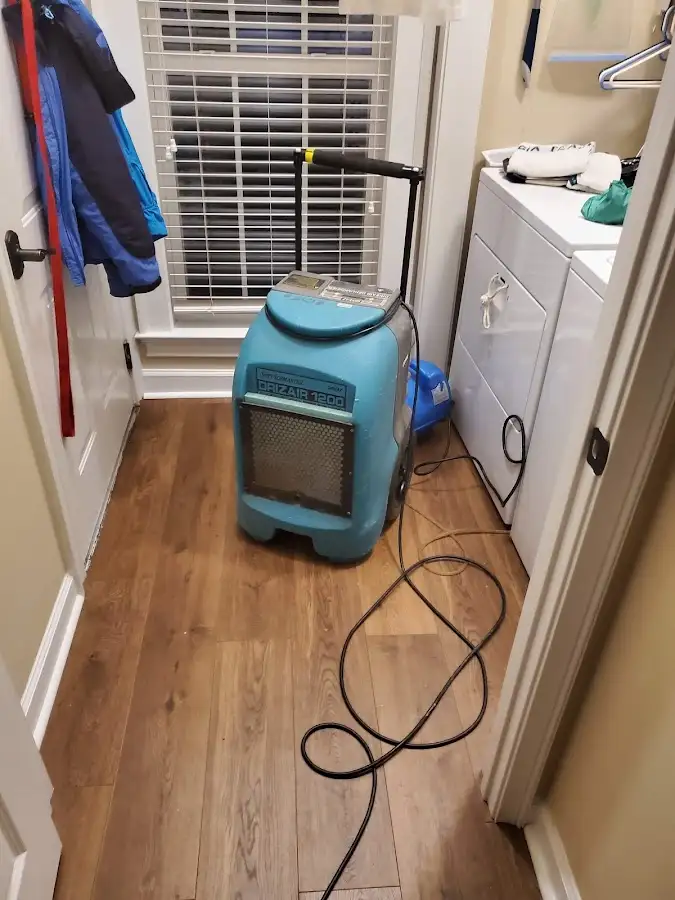 Commercial dehumidifier deployed for Flood Damage Cleanup in Kirkland